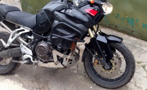 Yamaha XT1200Z - защита перьев вилки